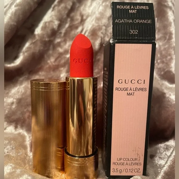 GUCCI ROUGE ÀLÈVRES MAT LIPSTICK NIB - Picture 1 of 6